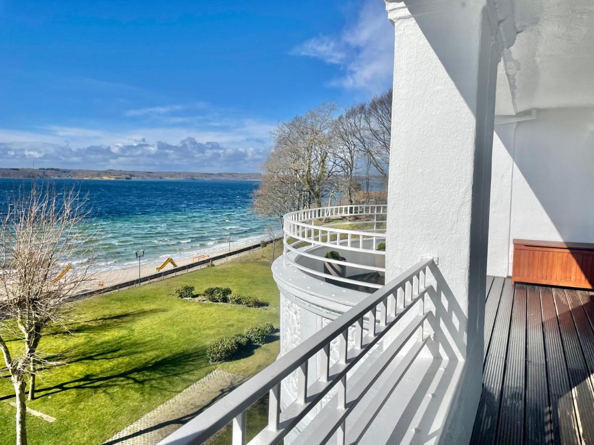Strandhotel Glücksburg Buitenkant foto