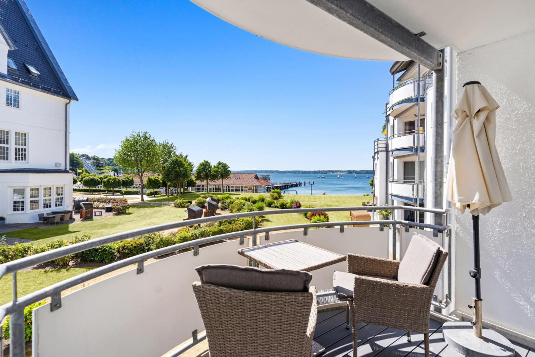 Strandhotel Glücksburg Buitenkant foto