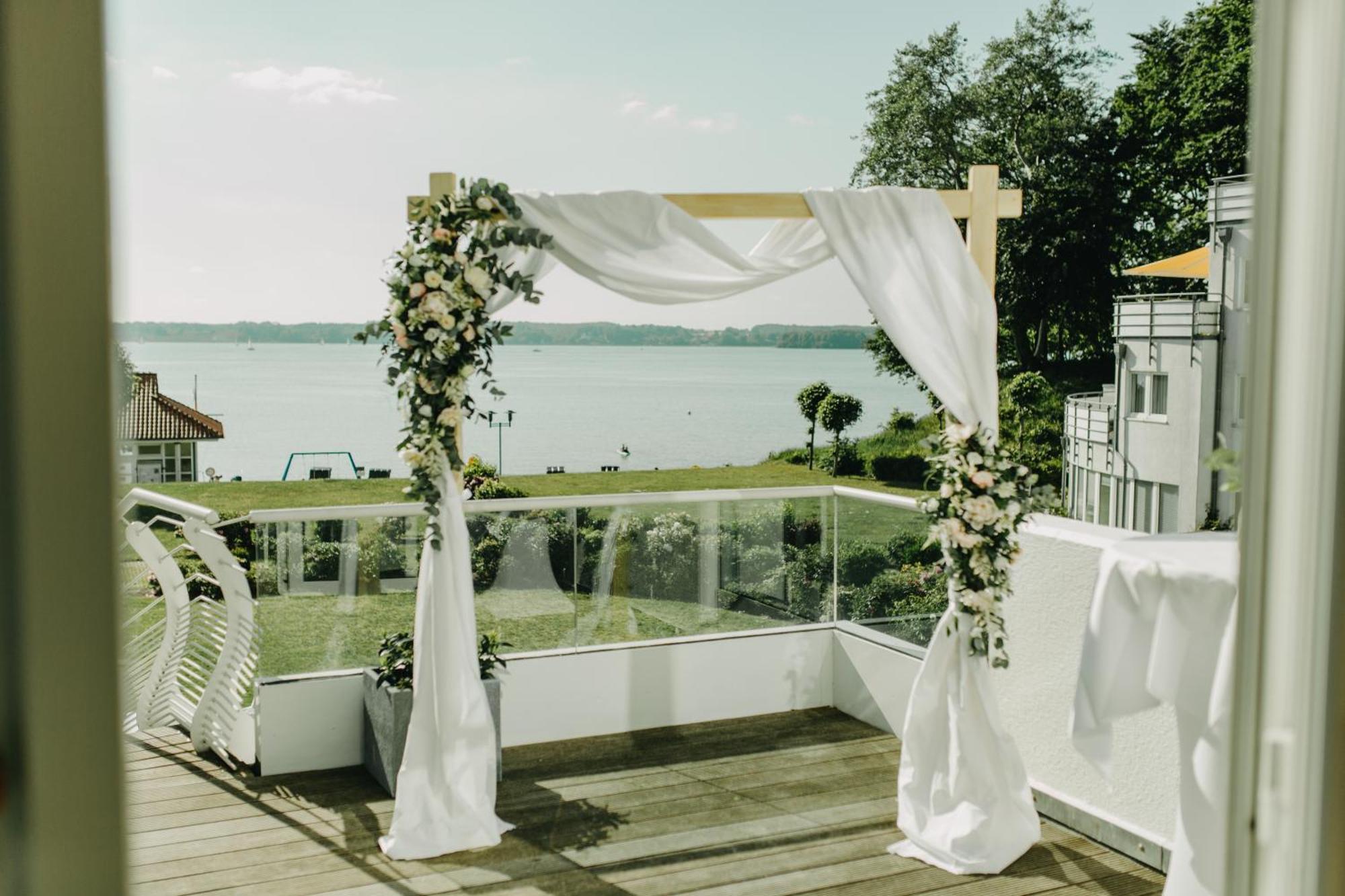 Strandhotel Glücksburg Buitenkant foto
