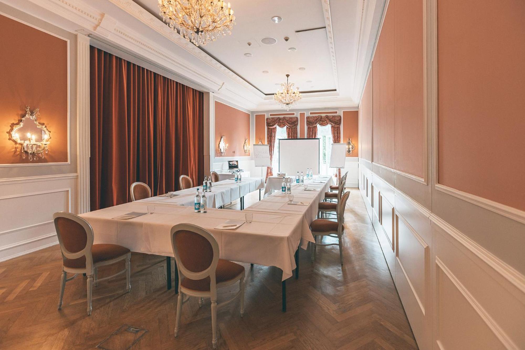 Strandhotel Glücksburg Buitenkant foto